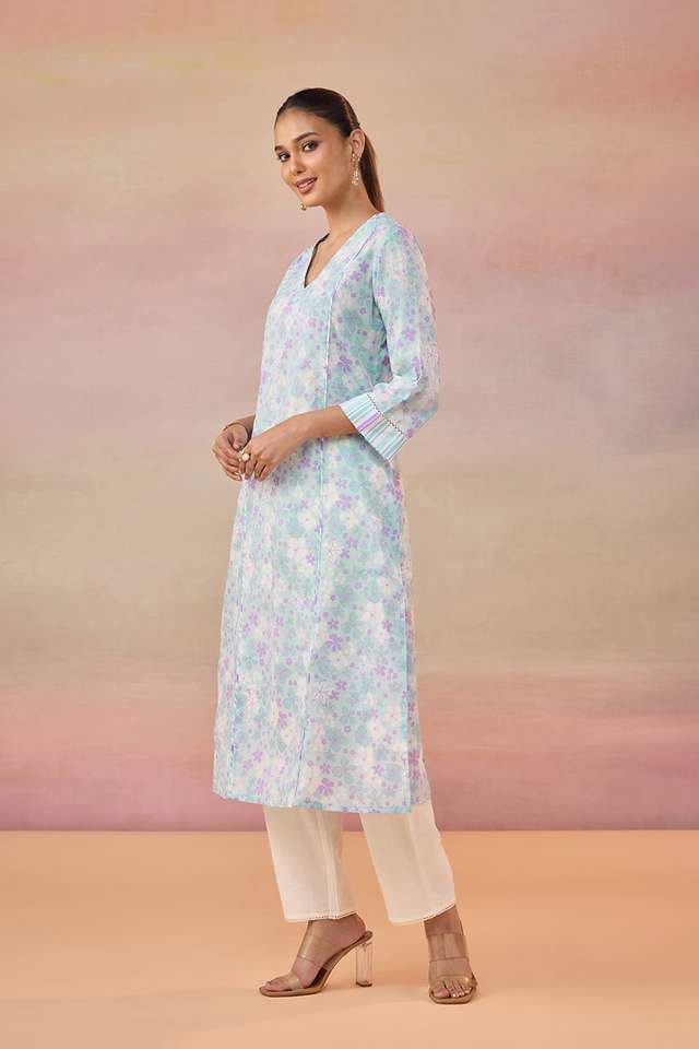 Blue Screen Printed  Pure Cotton Kurta thumbnail image number null