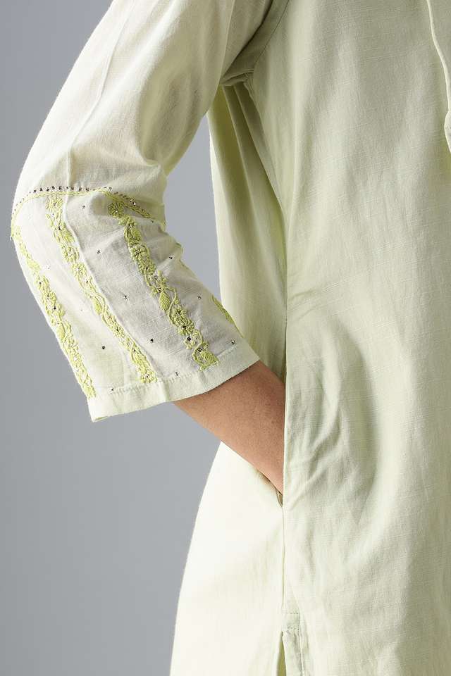 Light Green Embroidered Cotton Kurta thumbnail image number null
