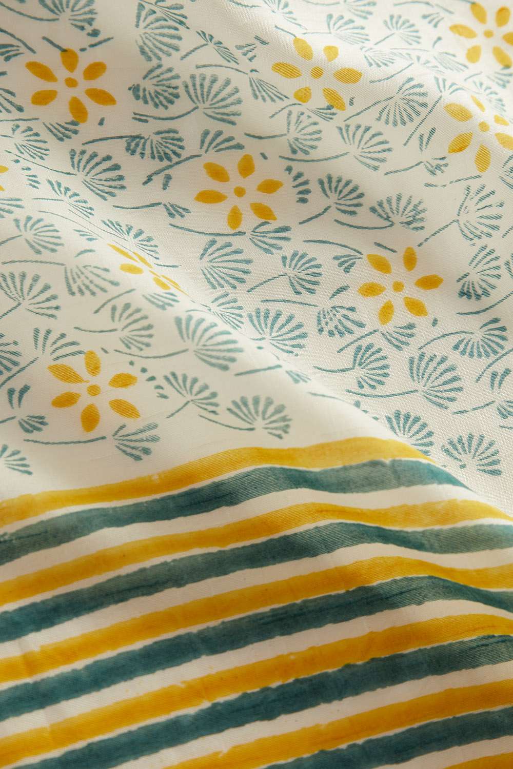 Green Block Printed Viscose Luxe Rajasthan Saree image number null