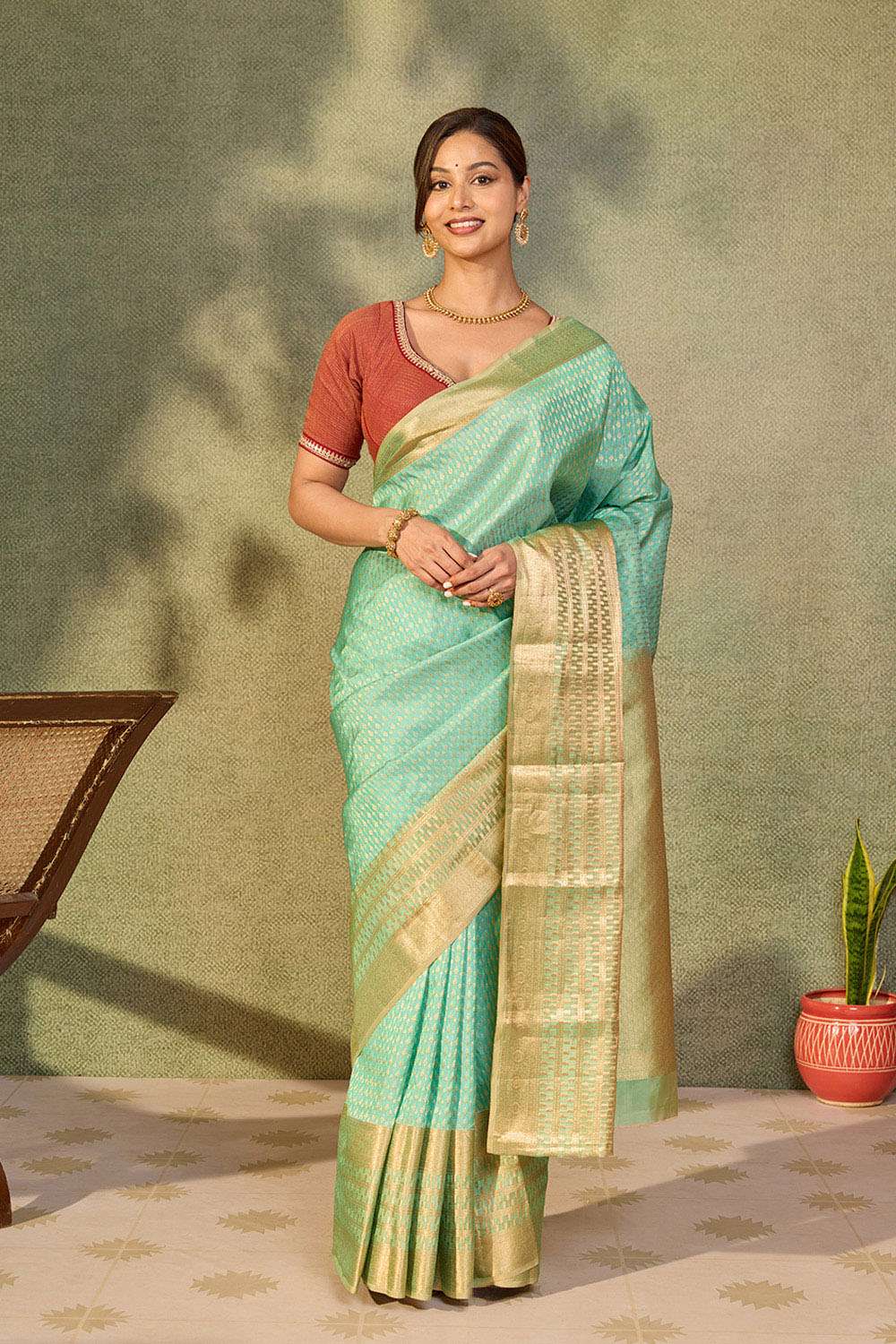 Light Green Woven Kanjivaram  Silk Viscose Saree image number null