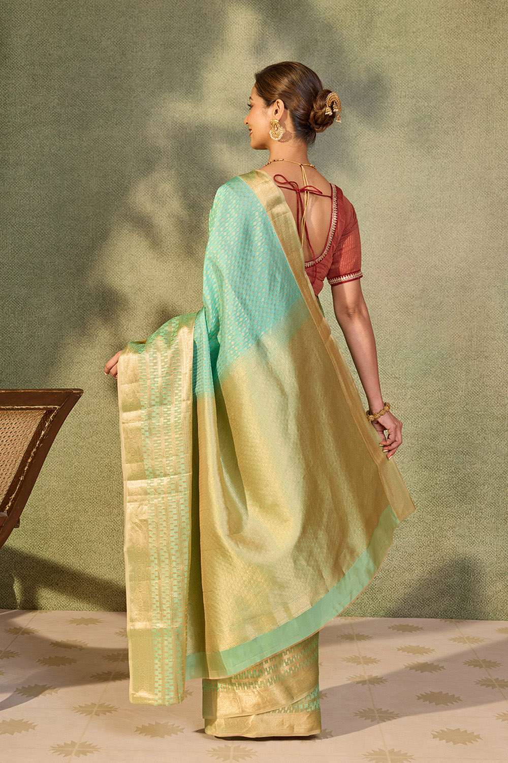 Light Green Woven Kanjivaram  Silk Viscose Saree image number null