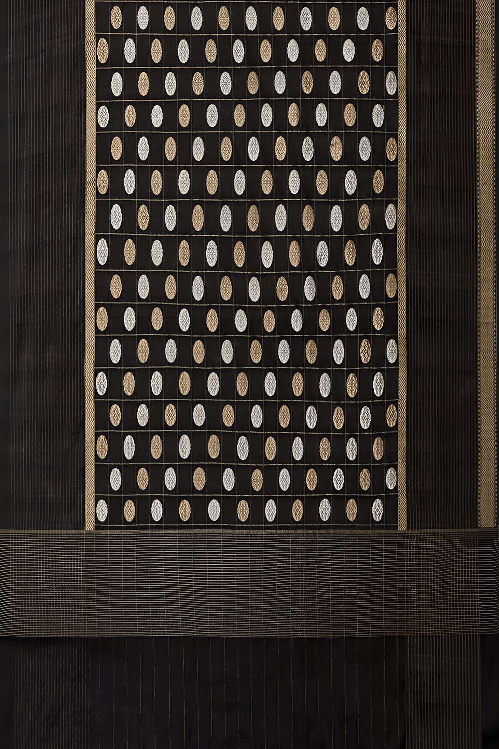 Black Pure Silk Kadwa Banarasi Saree image number null