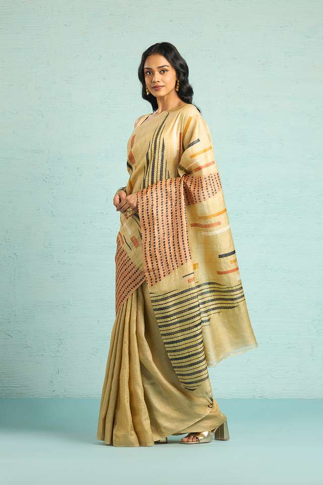 Beige Chattisgarh Pure Tussar Silk Hand Painted Saree image number