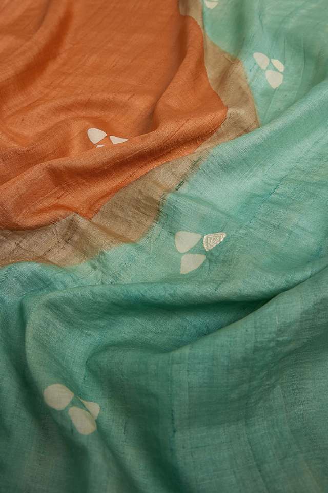 Orange Chattisgarh Pure Tussar Silk Hand Painted Saree thumbnail image number null