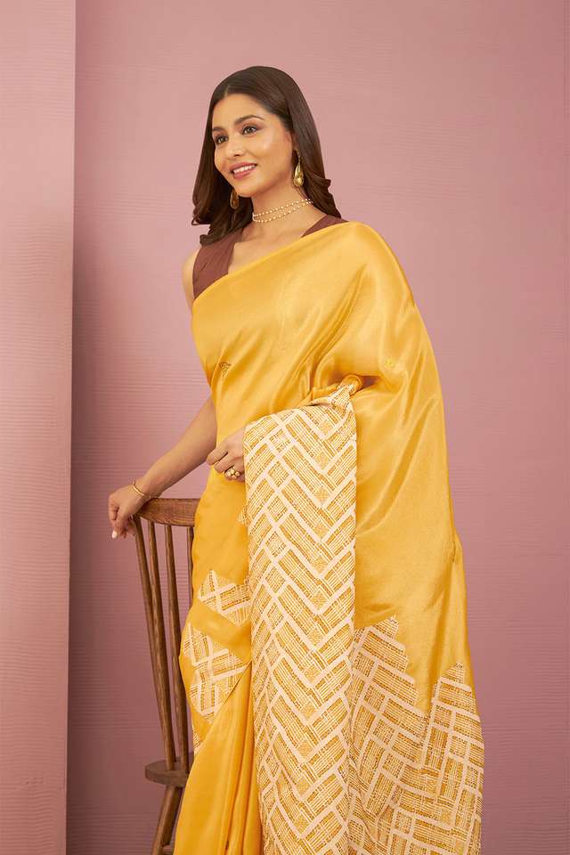 Yellow Pure Tissue Organza Printed Embroidery Saree image number