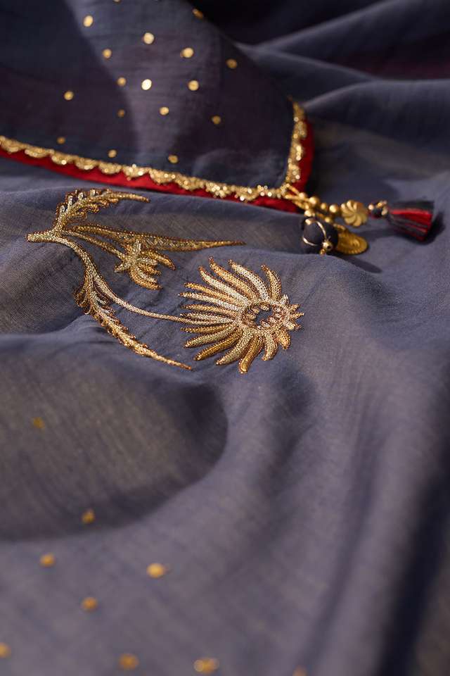 Dark Blue Pure Silk Cotton Embroidered Saree thumbnail image number null