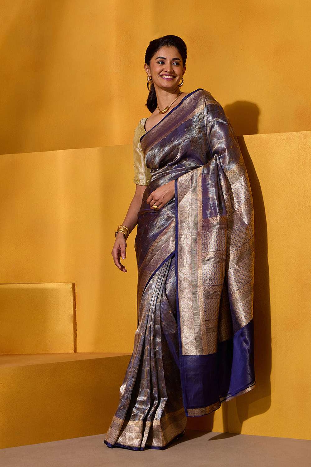 Dark Blue Pure Silk Tissue Brocade Banaras Saree image number null