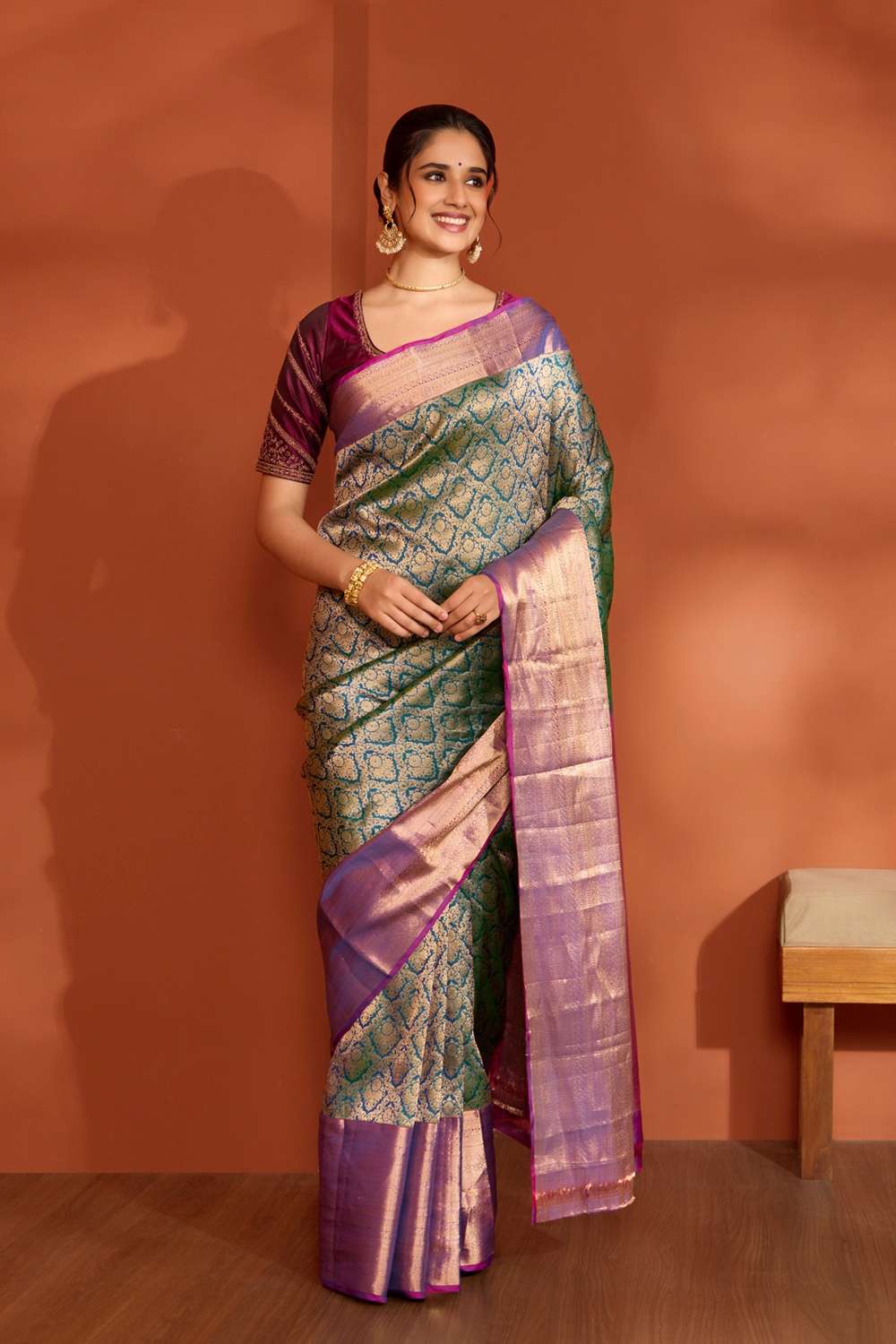 Dark Blue Woven Kanjeevaram Inspired Design Silk Viscose Saree image number null
