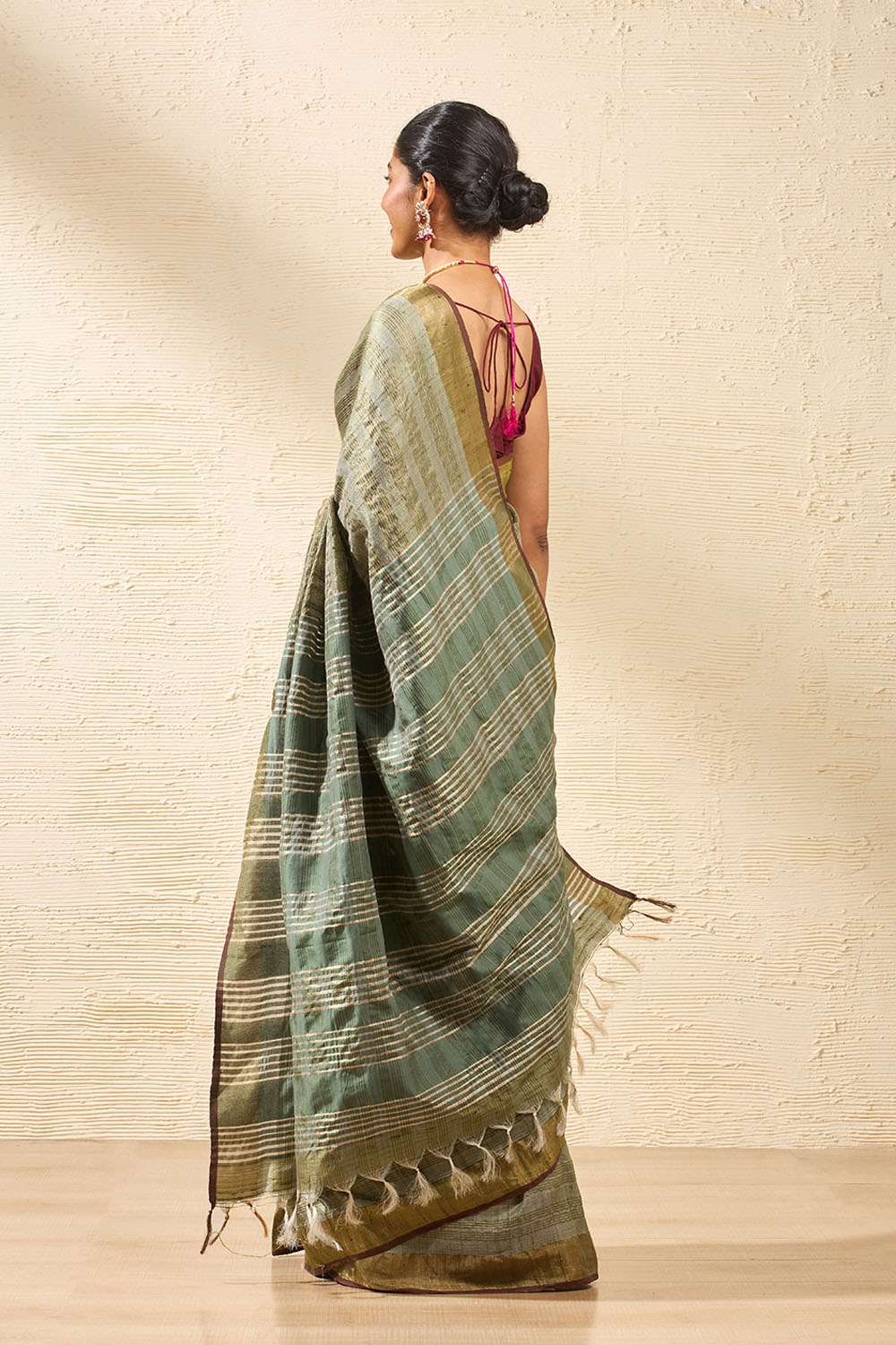 Green Bhagalpur Woven Pure Tussar Silk Saree image number null