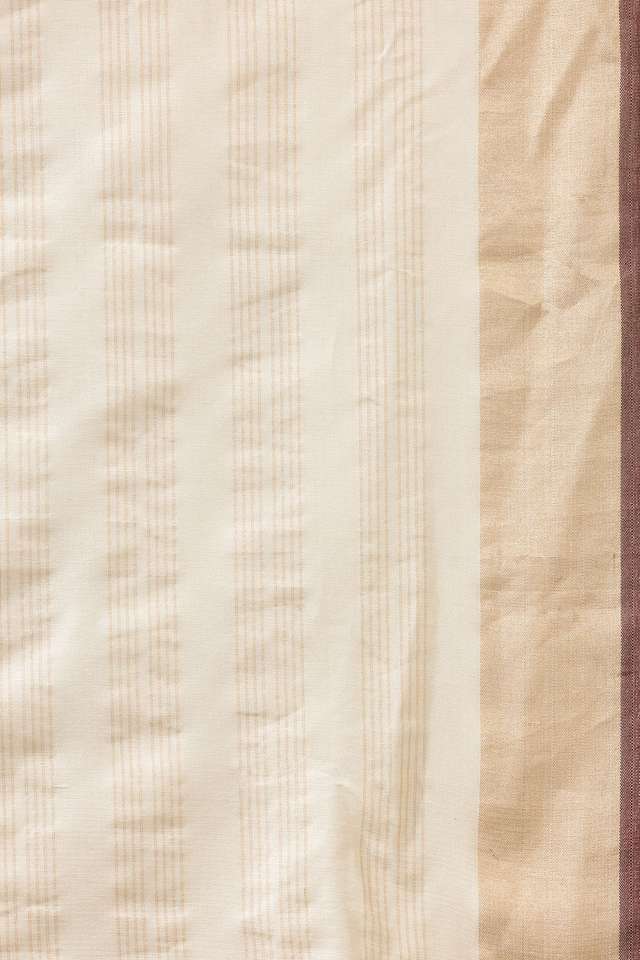 Green Bhagalpur Woven Pure Tussar Silk Saree thumbnail image number null