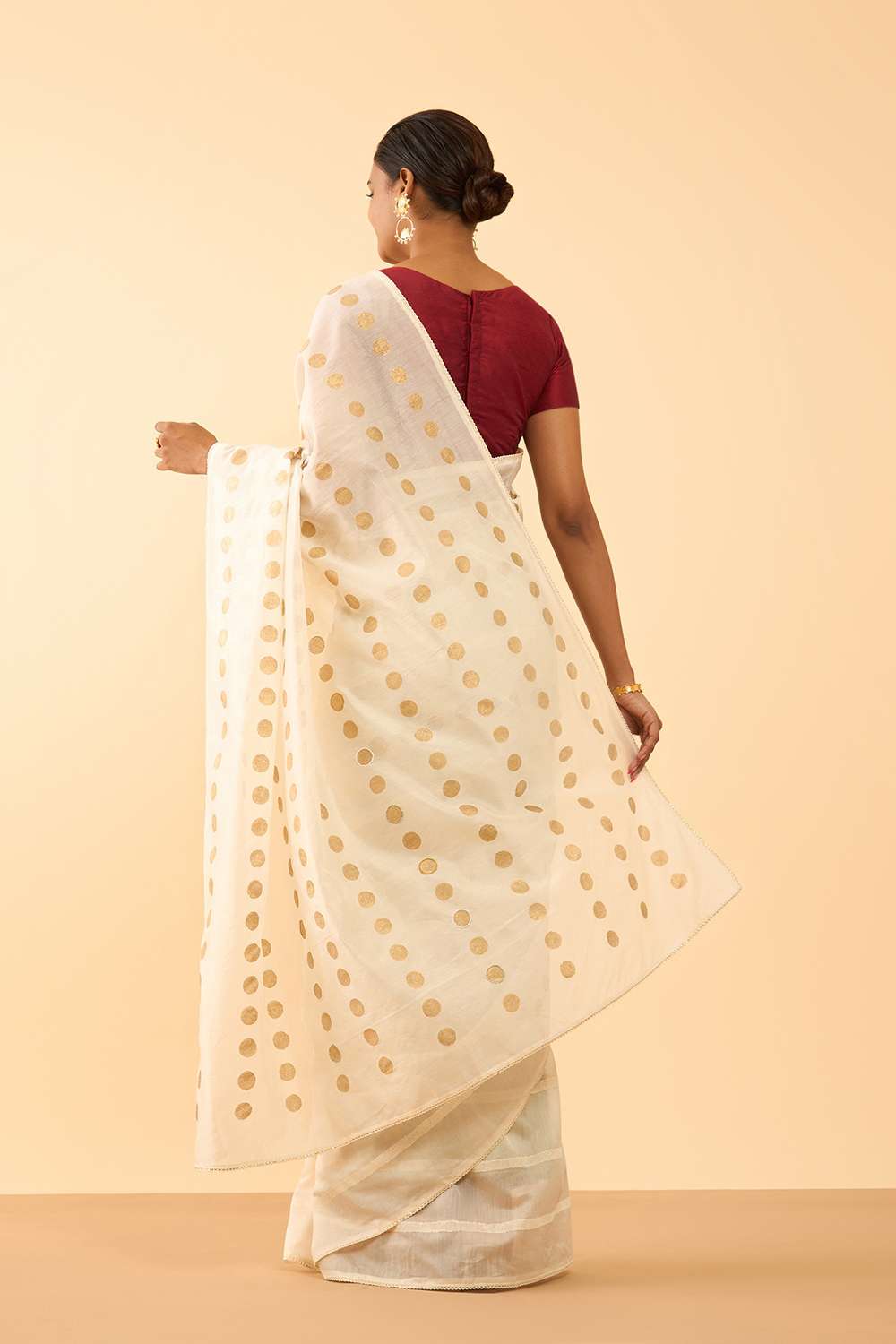 Off White Pure Silk Cotton Block Printed Embroidered Saree image number null