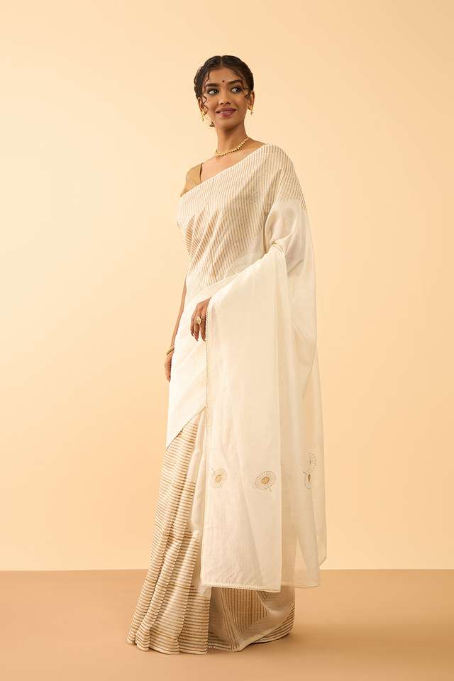 Off White Pure Silk Cotton Block Printed Embroidered Saree thumbnail image number null