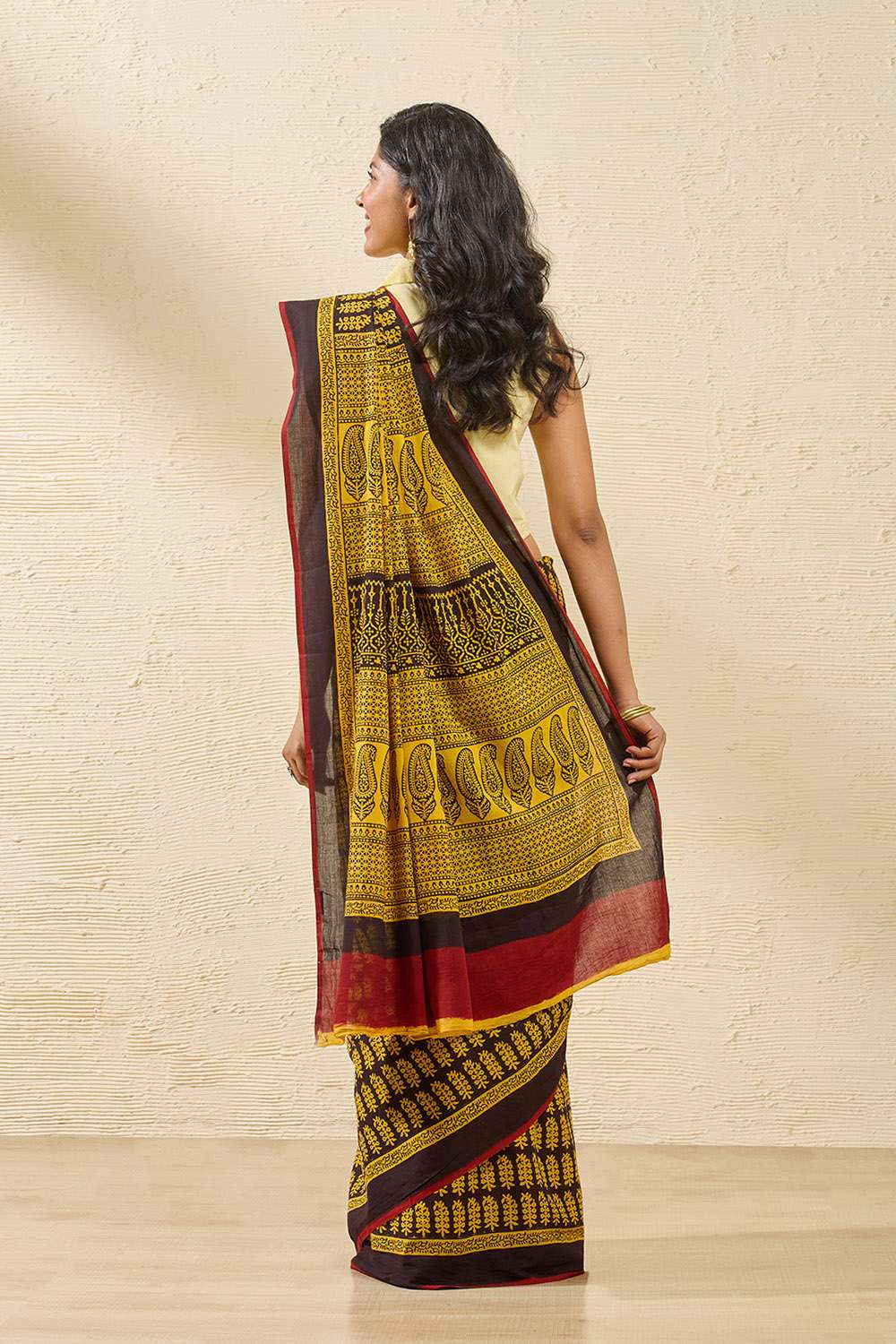 Yellow Bagh Block Printed Pure Cotton Saree image number null