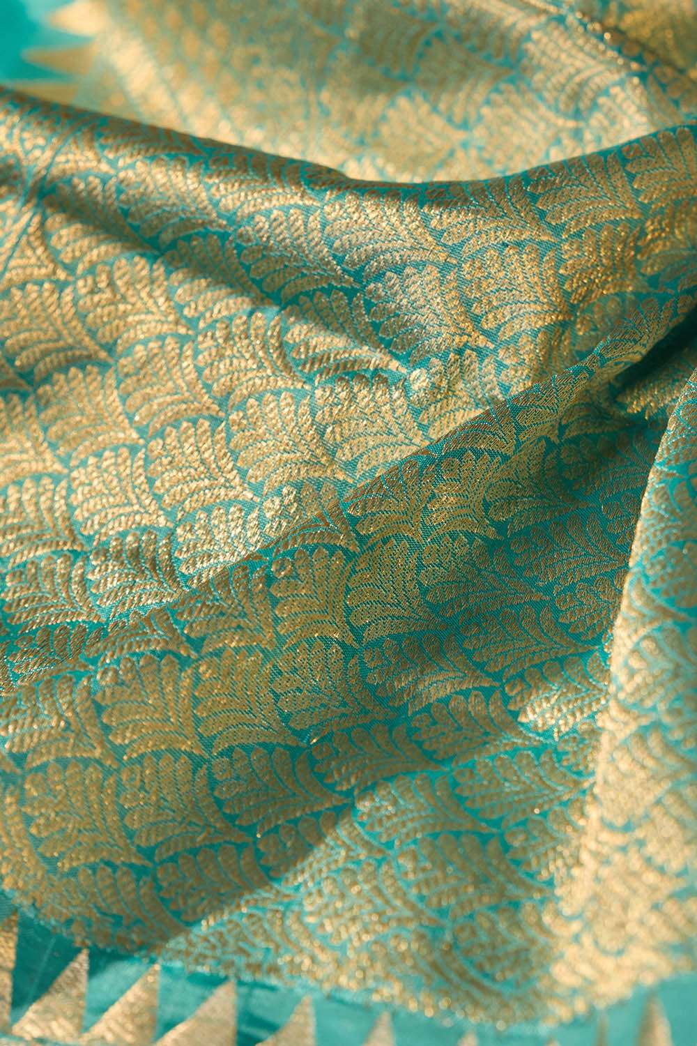Blue Silk Viscose Kadwa Banaras Inspired Design Saree image number null
