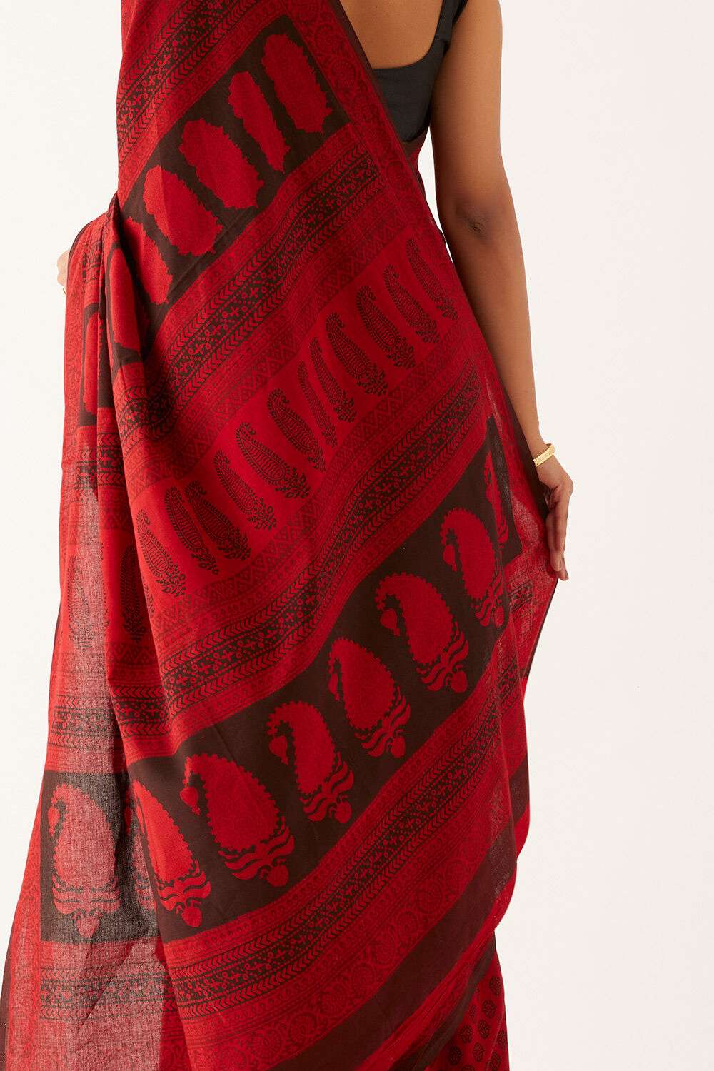 Red Pure Cotton Bagh Printed Saree image number null