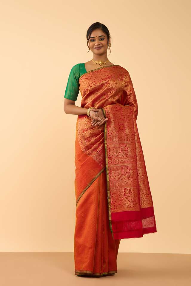 Red Pure Silk Woven Kanjivaram Saree thumbnail image number null