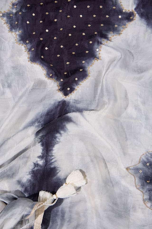 Grey Murshidabad Silk Tie and Dye Shibori Saree thumbnail image number null