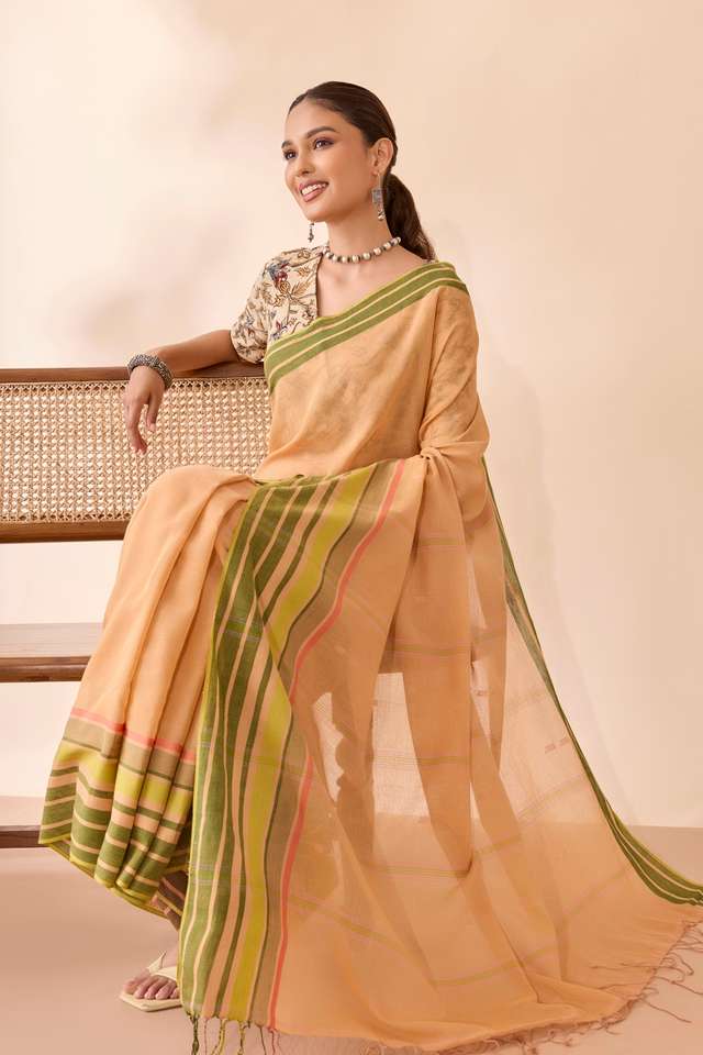Light Orange Bengal Pure Cotton Jamdani Saree image number