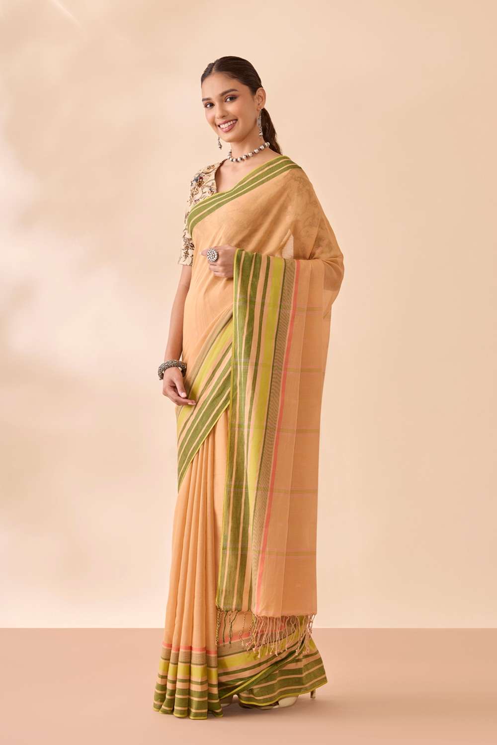 Light Orange Bengal Pure Cotton Jamdani Saree image number null