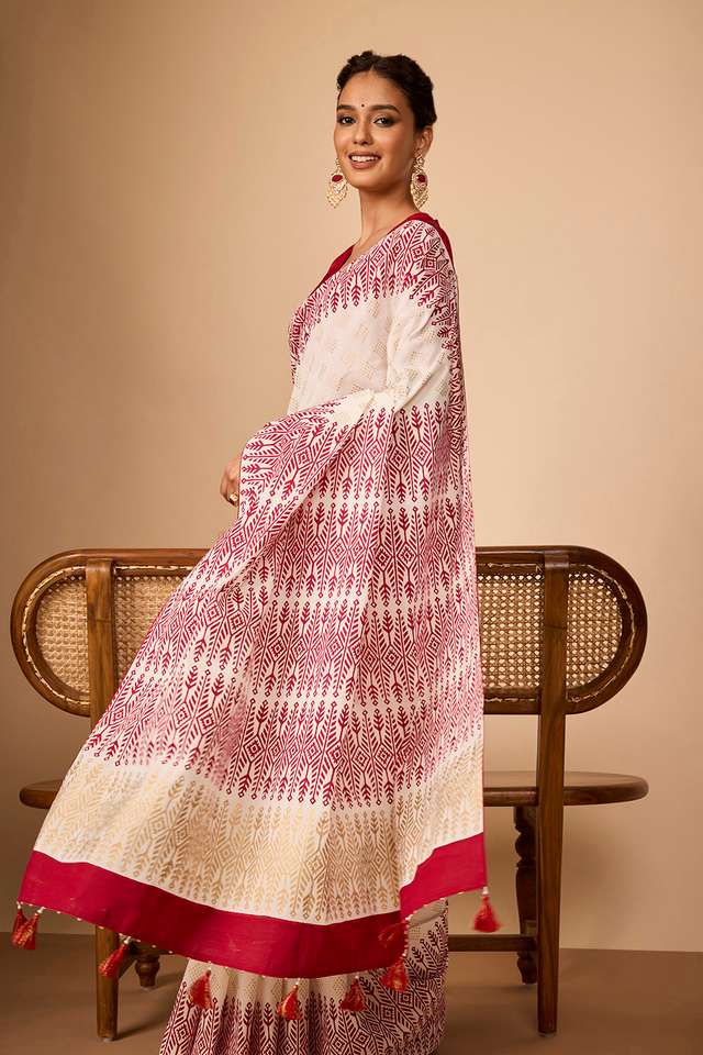 Off White Pure Cotton Printed Embroidery Saree image number