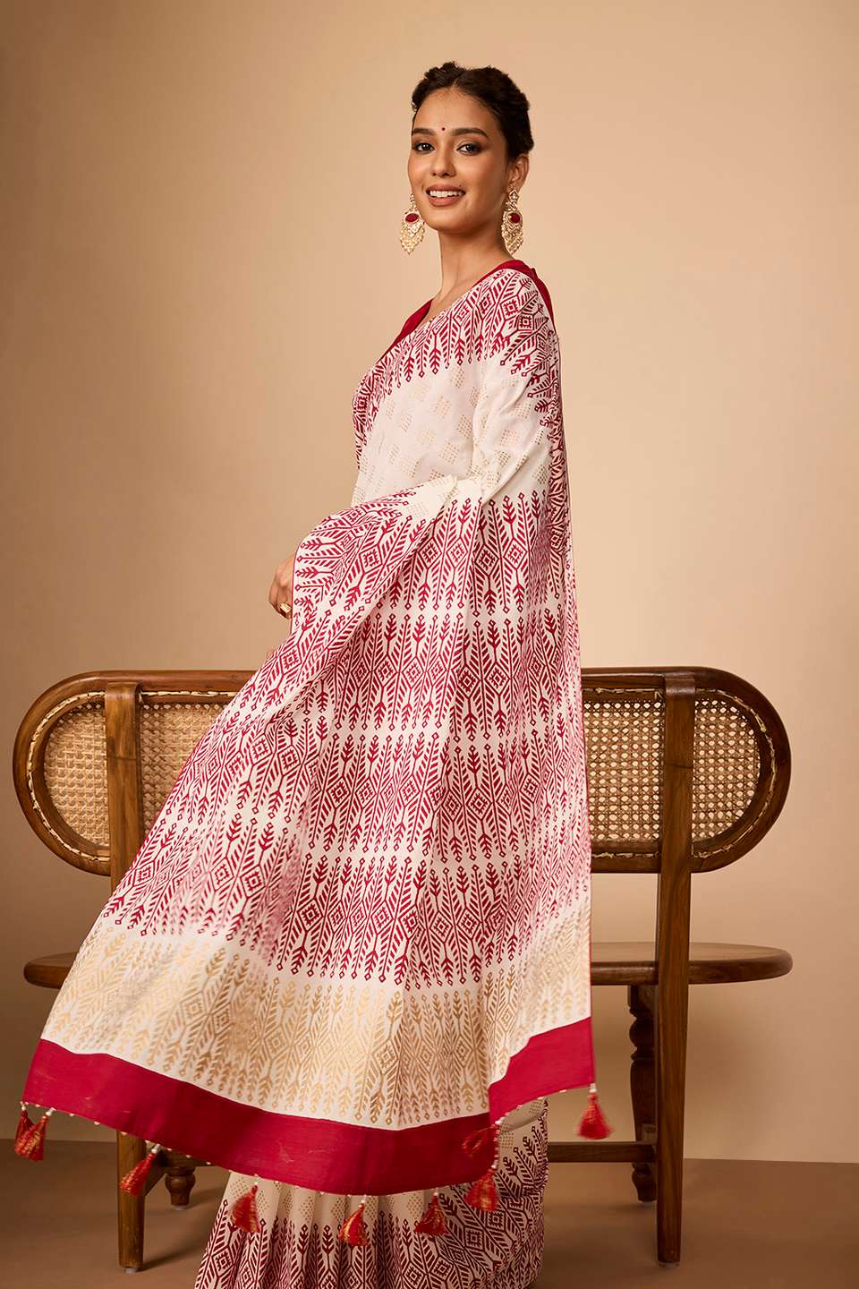 Off White Pure Cotton Printed Embroidery Saree