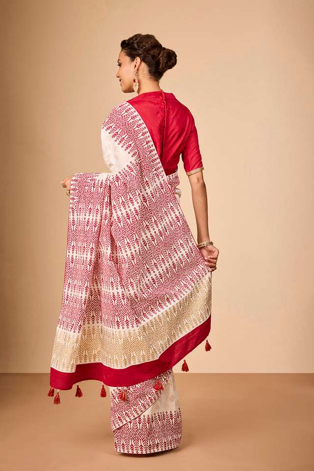 Off White Pure Cotton Printed Embroidery Saree thumbnail image number null