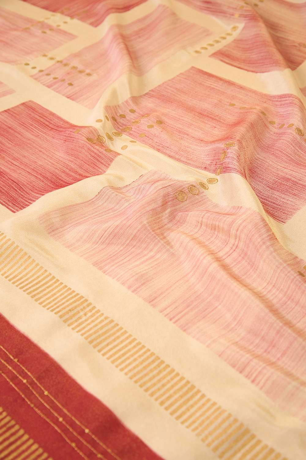 Off White Pure Tissue Organza Printed Embroidery Saree image number null
