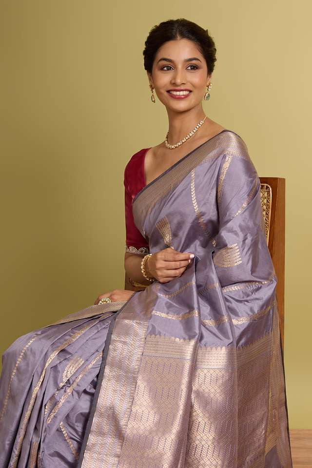 Purple Pure Silk Kadwa Banarasi Saree image number