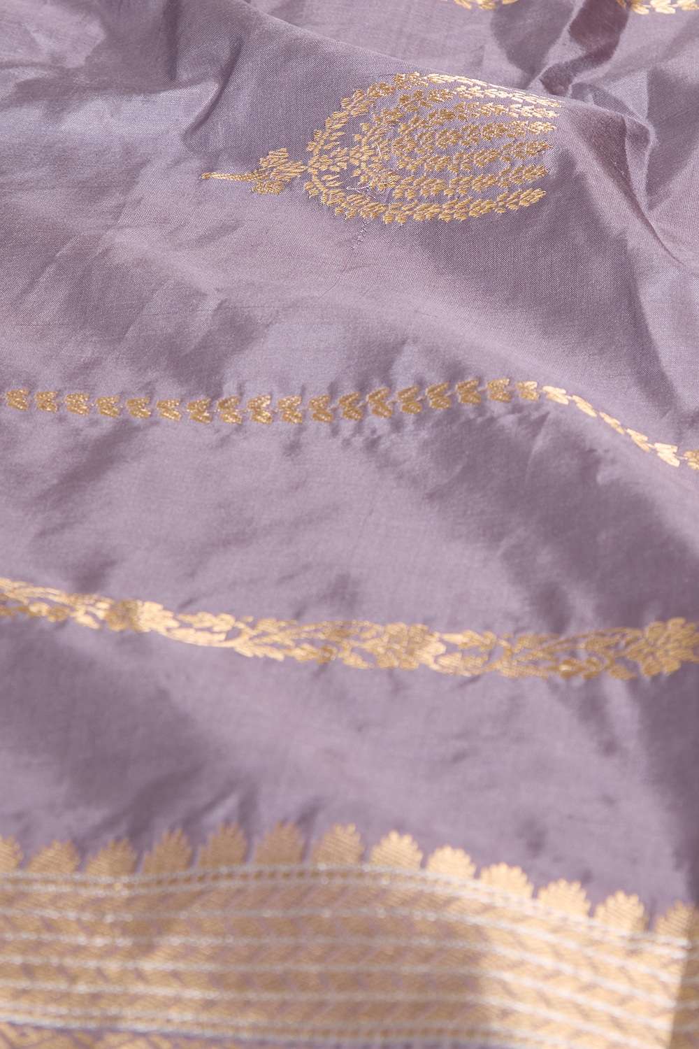 Purple Pure Silk Kadwa Banarasi Saree image number null