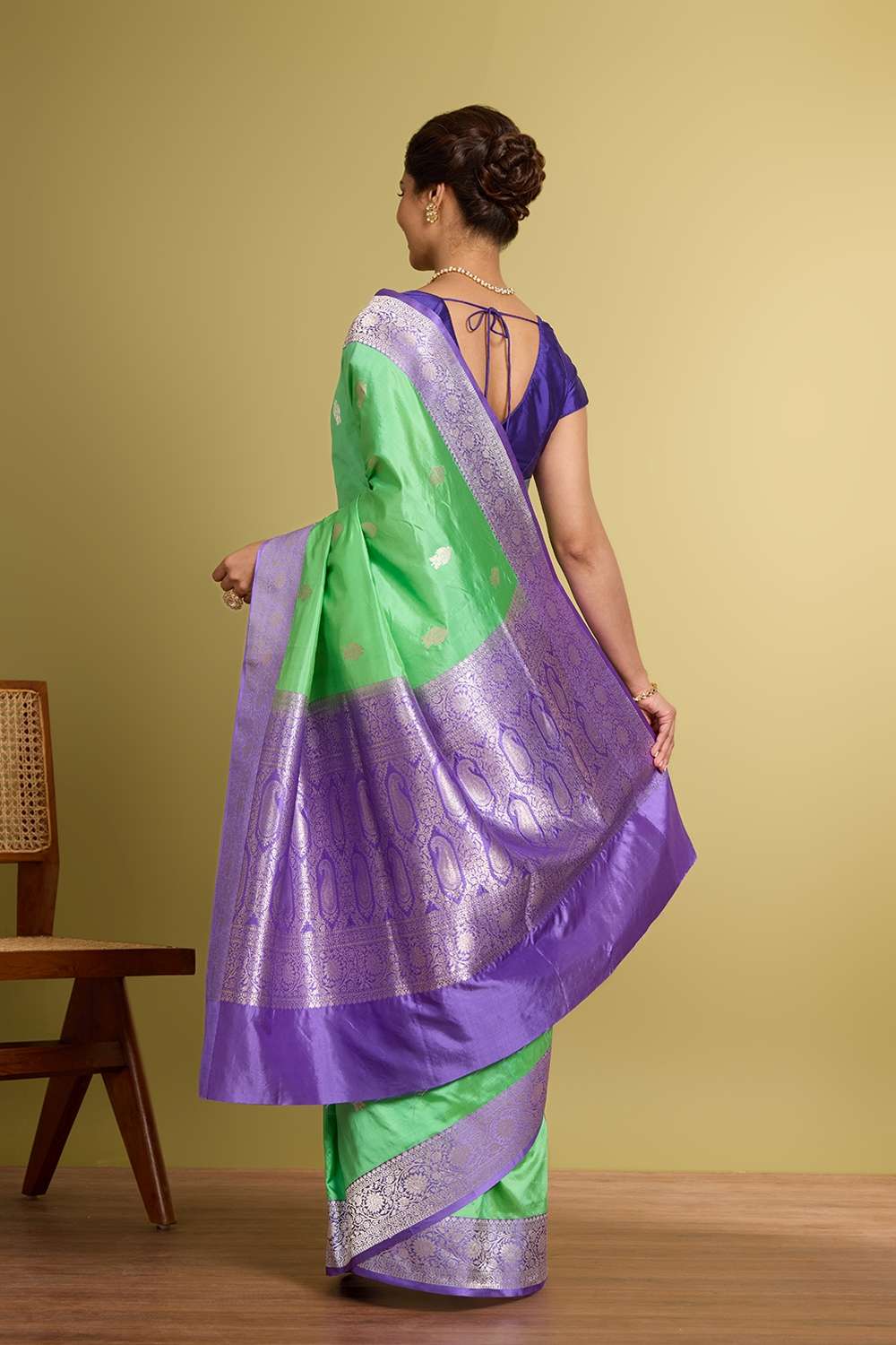 Light Green Pure Silk Kadwa Banarasi Saree image number null