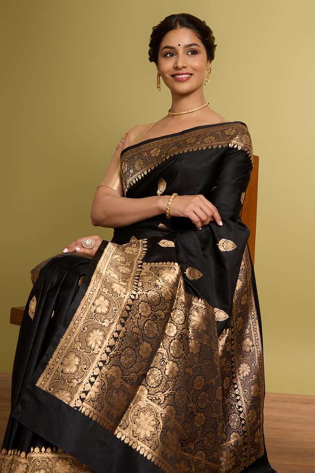 Black Pure Silk Kadwa Banarasi Saree image number