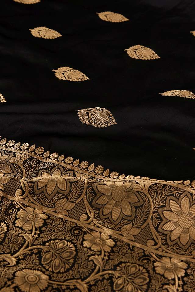 Black Pure Silk Kadwa Banarasi Saree thumbnail image number null