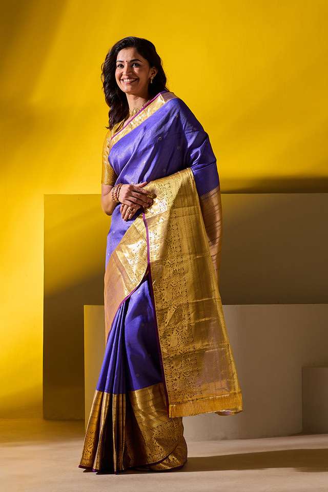 Blue Woven Silk Viscose Saree thumbnail image number null