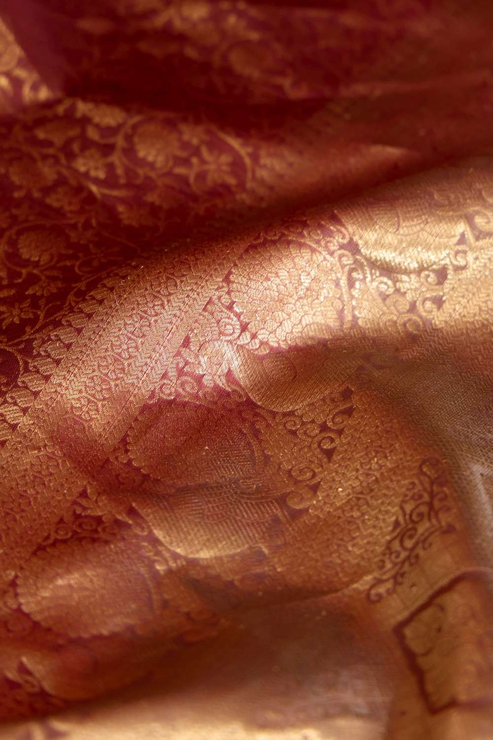 Brown Woven Kanjeevaram Inspired Design Silk Viscose Saree image number null