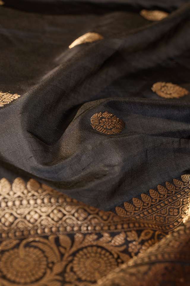 Black Silk Viscose Kadwa Banarasi Saree thumbnail image number null