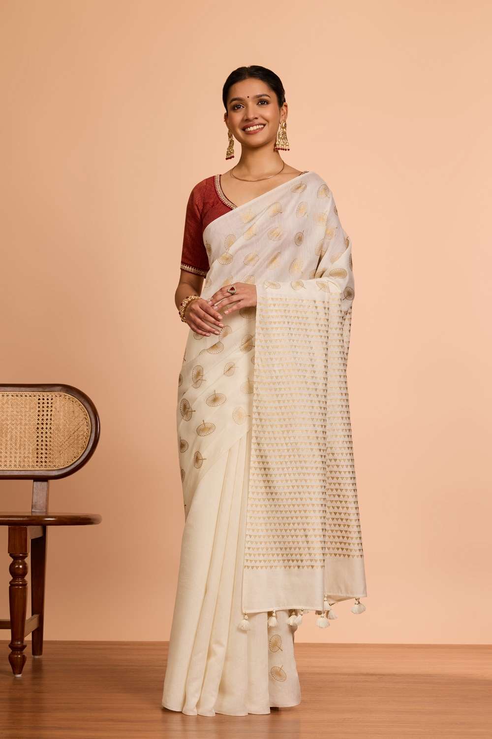 Off White  Screen Printed  Pure Silk Cotton Saree image number null
