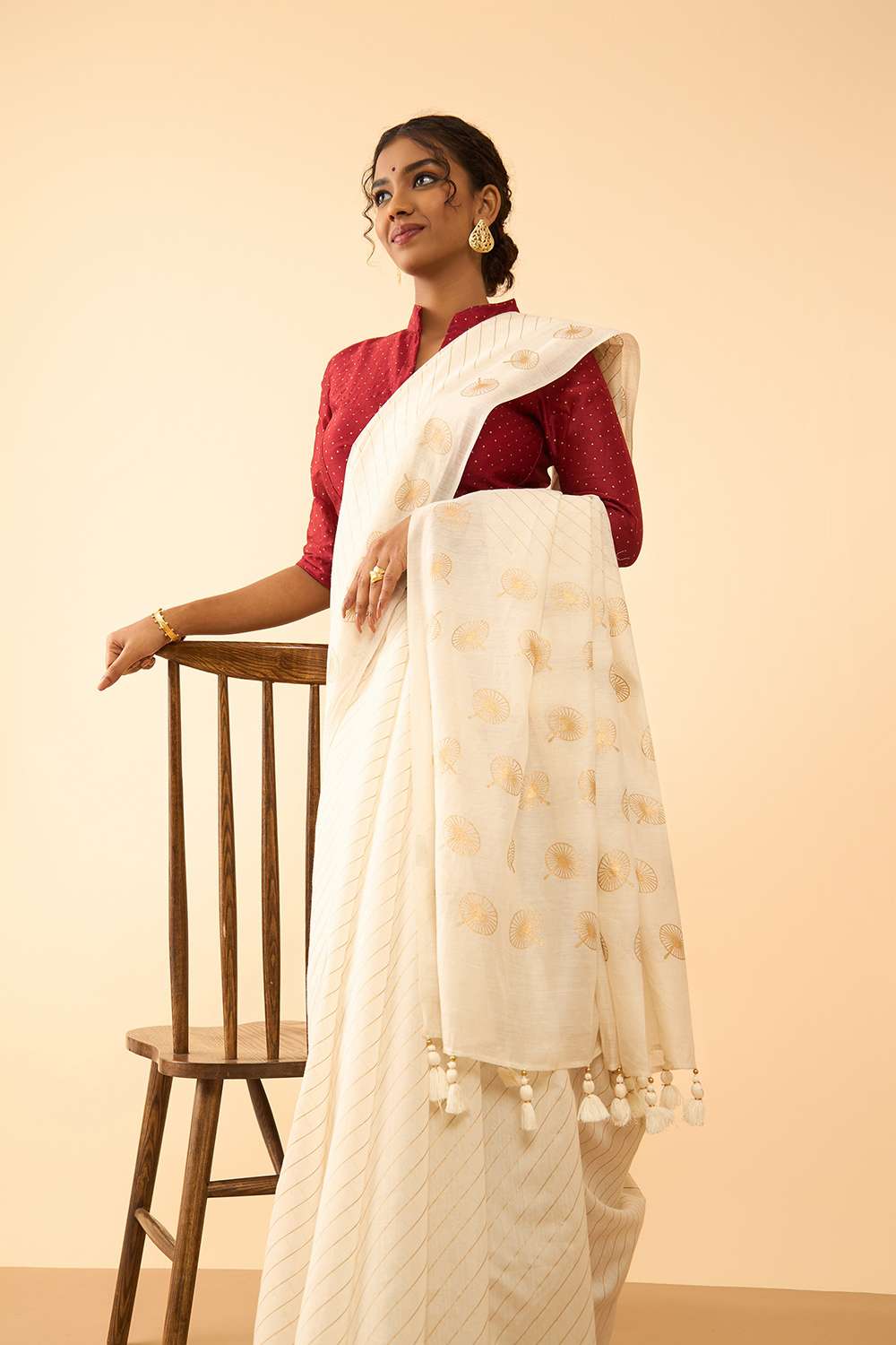 Off White Screen Printed Pure Silk Cotton Saree image number null