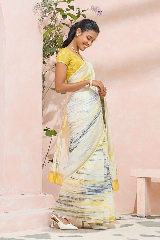 Light Yellow Pure Silk Cotton Tie and Dye Saree thumbnail image number null