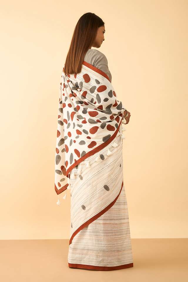 Off White Maharashtra Hand Painted Khadi Cotton Saree thumbnail image number null