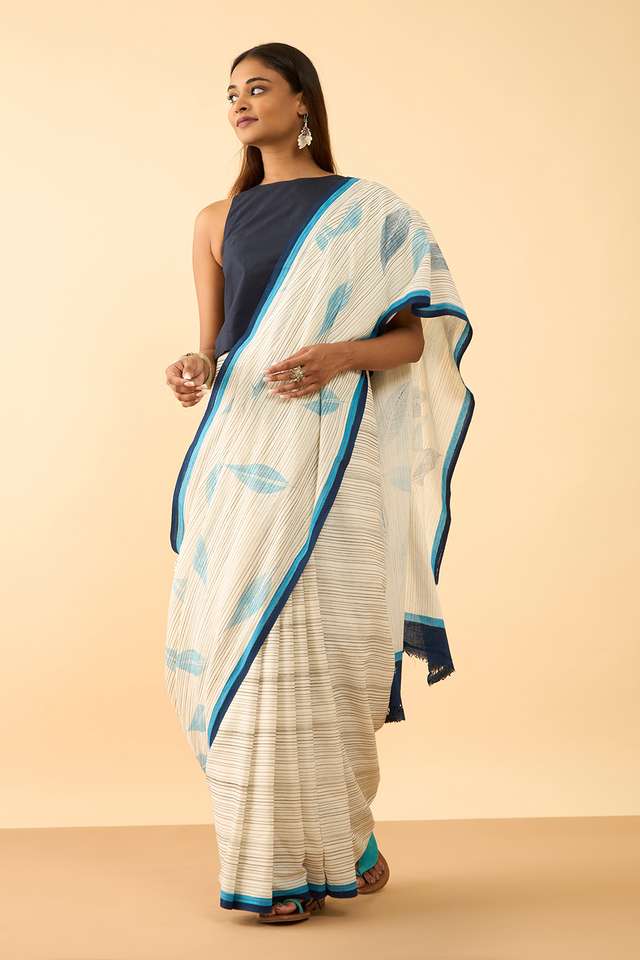 Off White Maharashtra Printed Khadi Cotton Saree image number