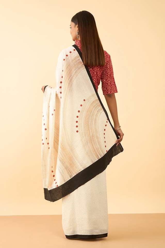 Off White Maharashtra Hand Painted Khadi Cotton Saree thumbnail image number null