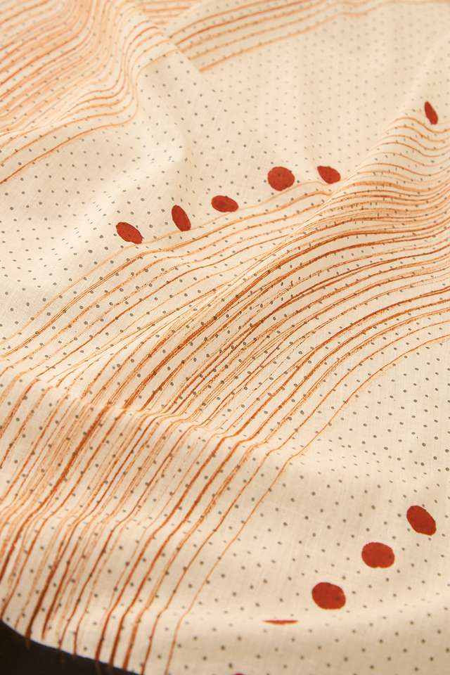 Off White Maharashtra Hand Painted Khadi Cotton Saree thumbnail image number null