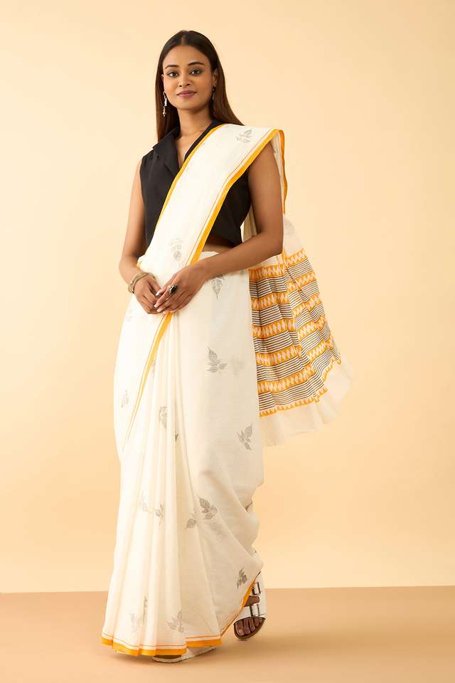 Off White Maharashtra Printed Khadi Cotton Saree image number