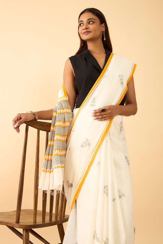 Off White Maharashtra Printed Khadi Cotton Saree thumbnail image number null