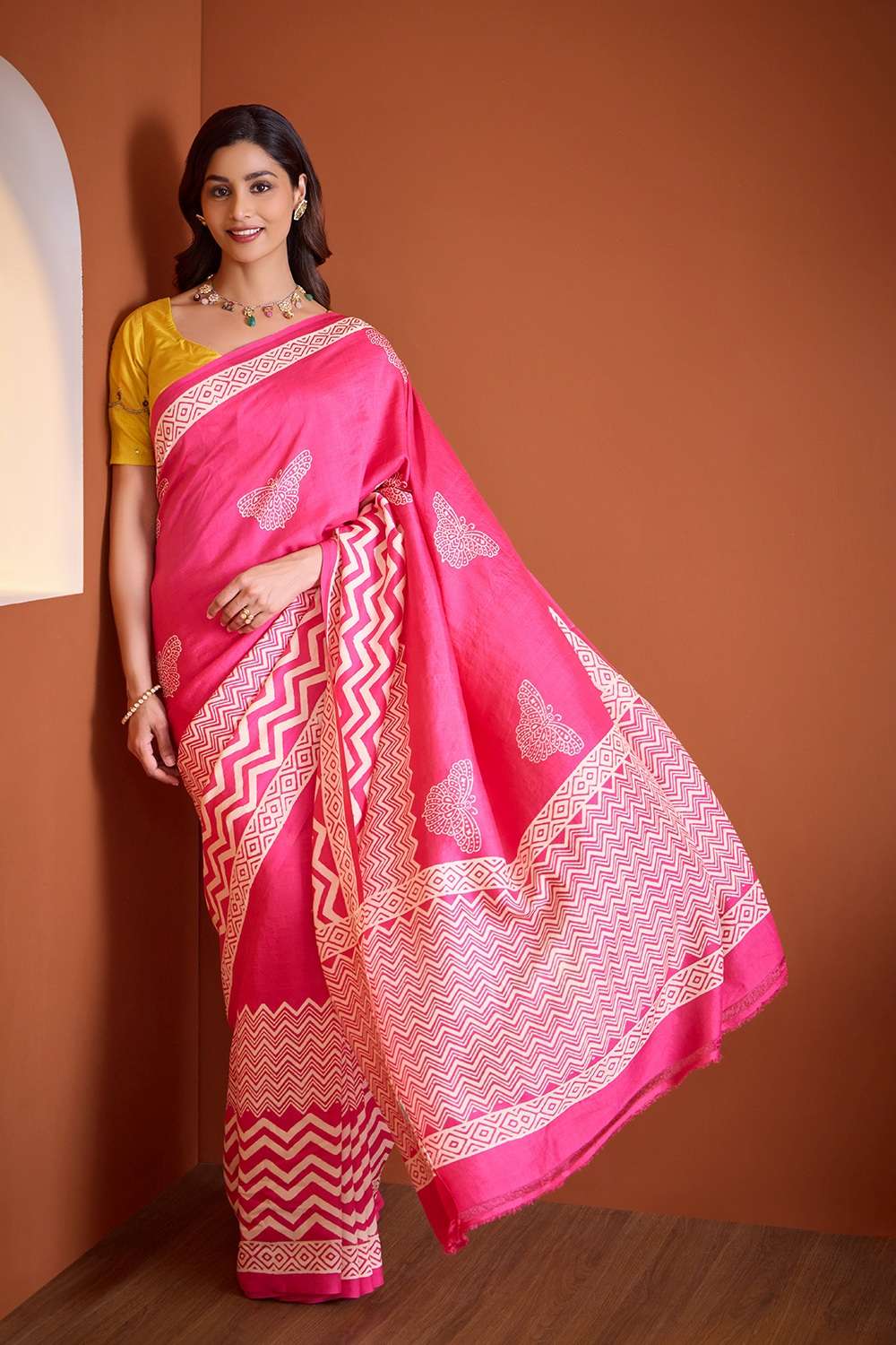 Dark Pink Pure Silk Murshidabad Block Printed Saree image number null