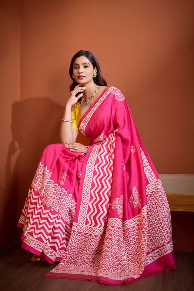 Dark Pink Pure Silk Murshidabad Block Printed Saree thumbnail image number null