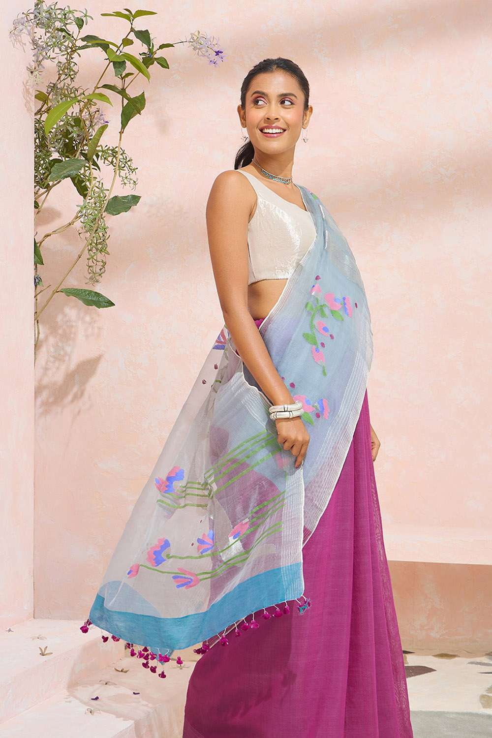Violet Bengal Pure Silk Cotton Jamdani Saree image number null
