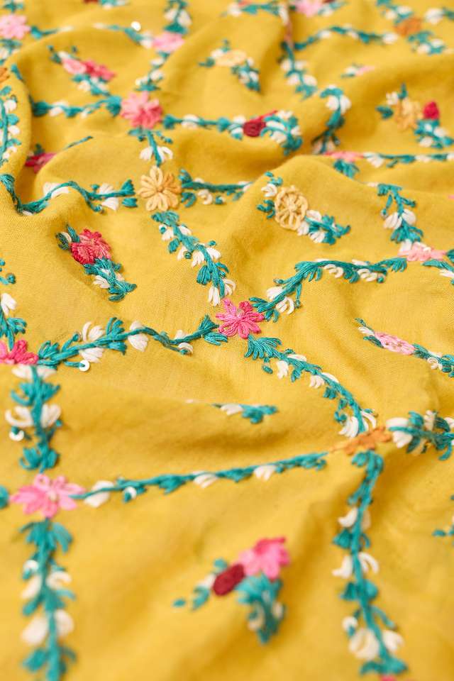 Light Green Bengal Pure Cotton Embroidered Saree thumbnail image number null