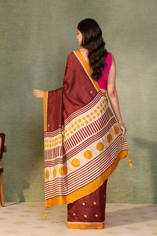 Brown Bengal Pure Silk Hand Painted Saree thumbnail image number null