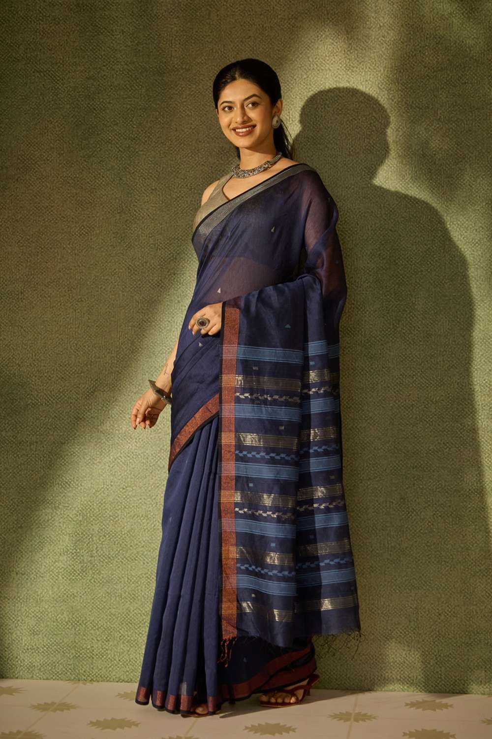 Dark Blue Bengal Pure Silk Cotton Jamdani Saree image number null